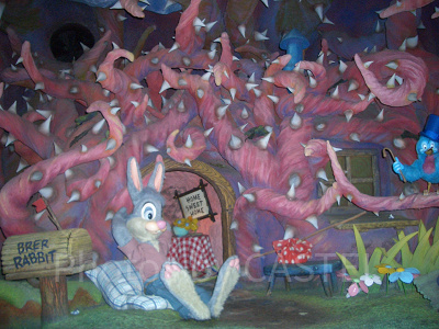 笑いの国は自分の故郷と分かったブレアラビット