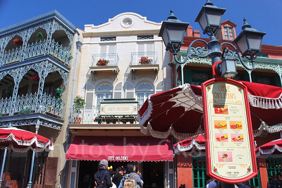 ディズニーランドのカフェ・オーリンズ