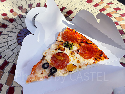 キャプテンフックス・ギャレーのピザ