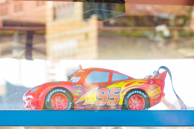 カーズデザインのポップコーンバケット