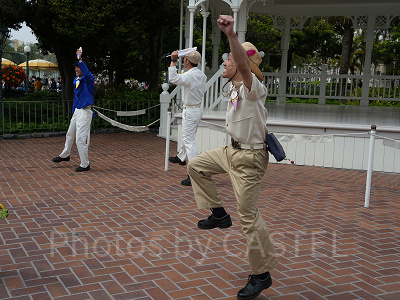 ゲリラジャンボリで踊るキャストさん
