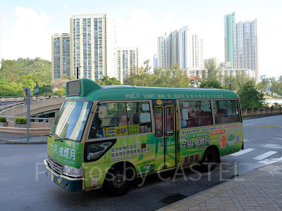 香港ディズニー周辺格安ホテル：ランブラーガーデンクレスト前に来るミニバス