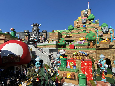 マリオエリア内にもクリスマス装飾が登場!