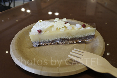 クリスマス・ツリー～レモン香るホワイトチョコケーキ