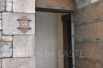 フォートレス・エクスプロレーションの「ルネサンス号」周辺の喫煙所のアップ