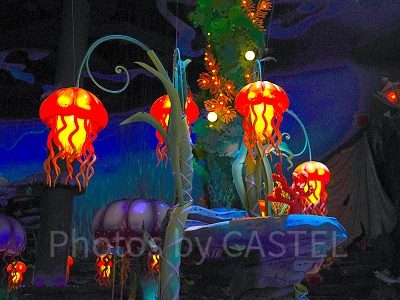 色とりどりのクラゲたち