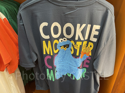 クッキーモンスタービッググラフィックTシャツ