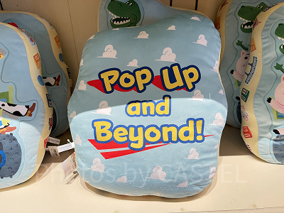 クッション・裏(トイ・ストーリー×東京ディズニーリゾートグッズ)