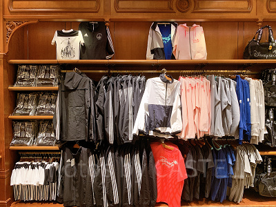 ディズニーアディダスコラボ＆スポーツグッズ