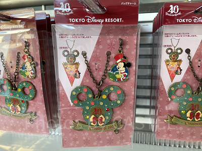 ディズニークリスマスグッズ2023：バッグチャーム 2023年11月07日(火)発売