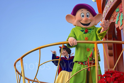 ディズニー・クリスマス・ストーリーズ：白雪姫のフロート