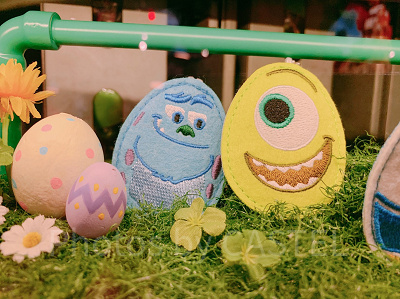 ディズニーのガチャガチャ「マイク＆サリー」