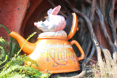 ディズニーリゾート看板クイズ②