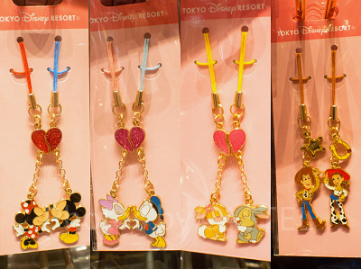 ディズニーシーのペアストラップ&ペアキーチェーン