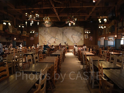 【ディズニーシーのショーレストラン】ケープコッド・クックオフ：内装