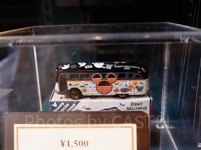 ディズニー・ビークル・コレクション〈トミカ〉(2022年ディズニーハロウィングッズ)