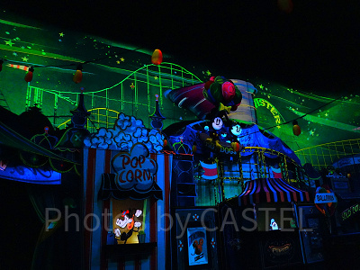 カリフォルニアアナハイムディズニーのアトラクション：ミッキー＆ミニーのランナウェイ・レイルウェイ