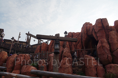 ディズニーランドのアトラクショントリビア:ビッグサンダーマウンテン