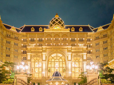 夜のディズニーランドホテル