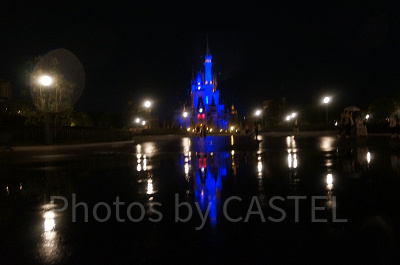 雨の日のディズニーランド