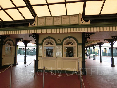 ディズニーランドのチケット売り場