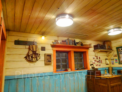 「ディズニーシー・トランジットスチーマーライン」2階の休憩所