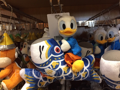 ドナルドぬいぐるみバッジ