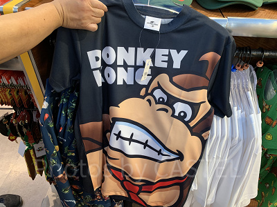 ドンキーコングのメッシュTシャツ