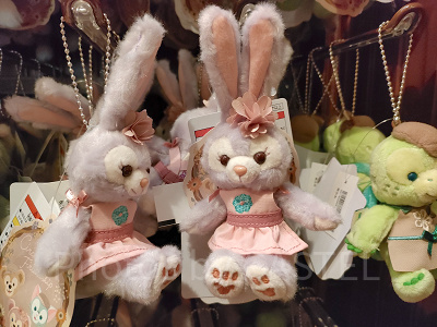 ダッフィー&フレンズのサークル・オブ・フレンドシップ:ステラ・ルーのぬいぐるみチャーム