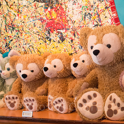 ダッフィーMサイズぬいぐるみ※一番右はLサイズです。