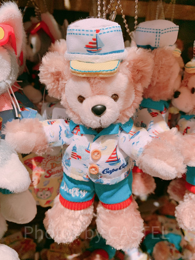 ダッフィーぬいぐるみバッジ