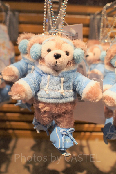 ダッフィー・シャリーメイストラップまとめうり 72体 Amazon.co.jp