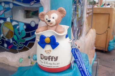「ブルーベリー」味と共に販売されていたダッフィーのポップコーンバケット