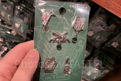 イヤリングセット（5個）〔USJ×進撃の巨人〕