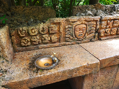 水飲み場にもディズニーらしさ満点！