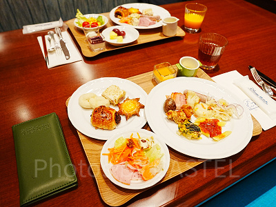 ファンタジースプリングス・レストランのブッフェ