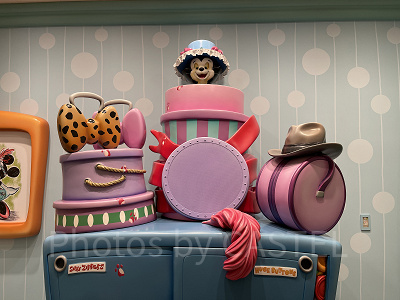 ワークルームに隠れているフィガロ