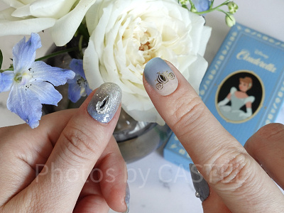 完成したシンデレラネイル