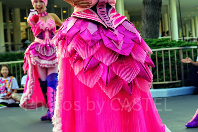 フラミンゴの衣装のスカート部分