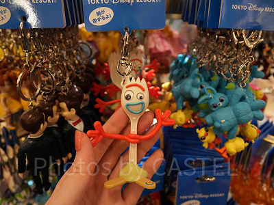 フォーキーフィギュアキーホルダー