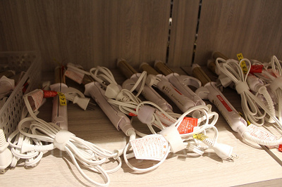 無料貸し出し備品のヘアアイロン