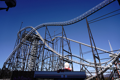 富士急ハイランドの四大ジェットコースターを攻略！おすすめポイントや