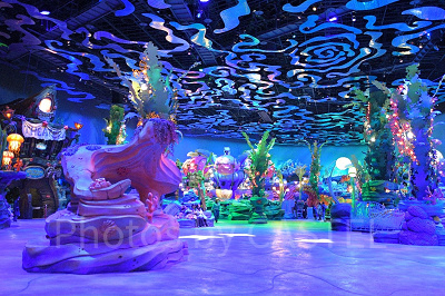 完全屋内の「トリトンズ・キングダム」