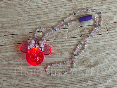 上の子に購入した光るグッズ。次は下の子にも買ってあげたいだけでなく、私も欲しいなぁなんて思っていたりします。