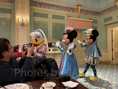 ロイヤルバンケットホールでのグリーティング