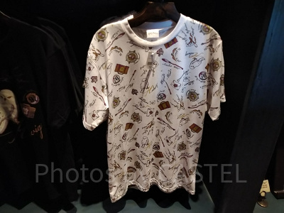 ハリポタアイテム総柄Tシャツ