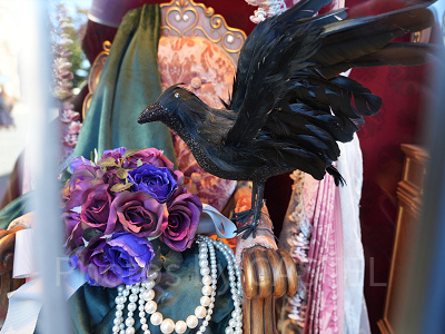 ホーンテッドマンション謎解き体験レポ：キングダム・トレジャーのショーウィンドウ