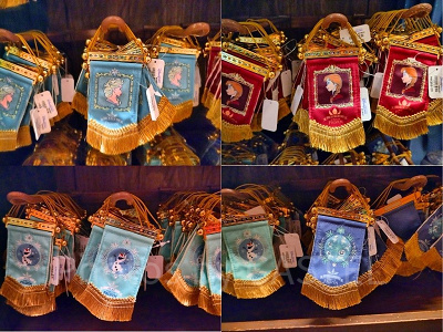 香港ディズニーアナ雪グッズ:ミニタペストリー(アナ/エルサ/オラフ/スノーギース)