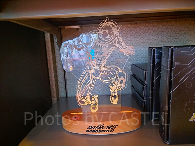 香港ディズニーマーベルグッズ：アントマンのアクリルスタンド