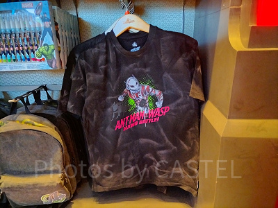 香港ディズニーマーベルグッズ：アントマンのTシャツ（黒）
